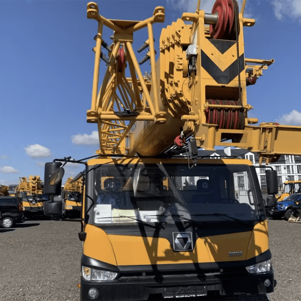Автокран XCMG QY25K5D