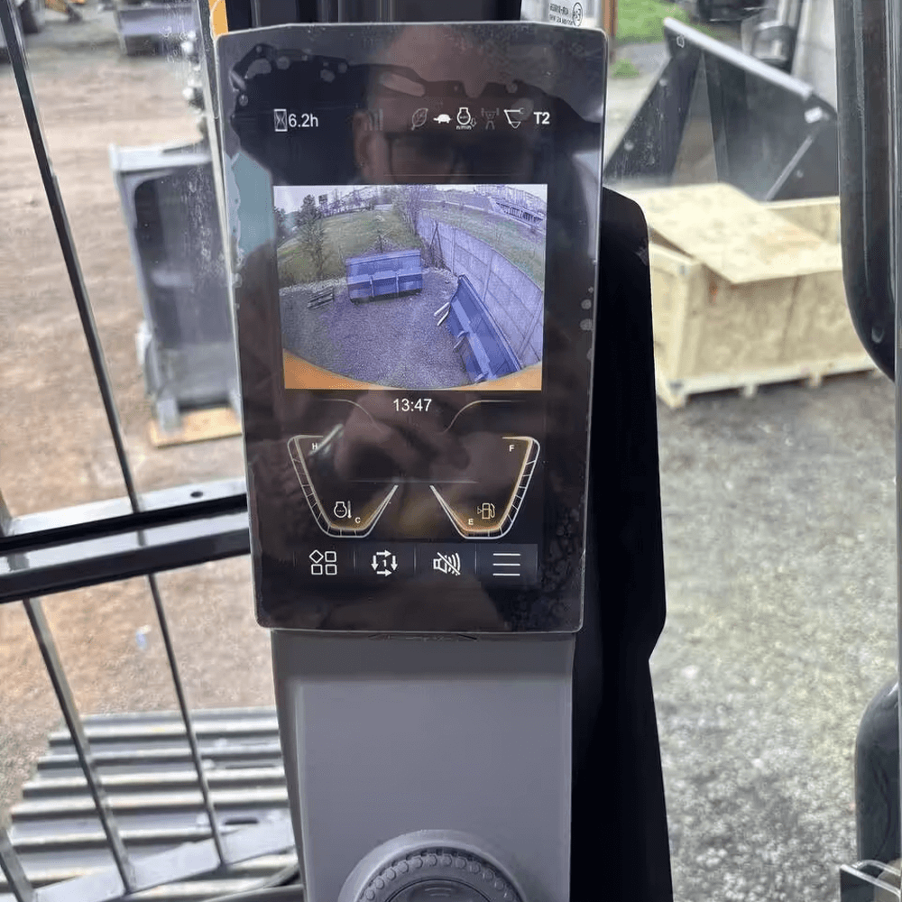 Гусеничный экскаватор XCMG XE215G