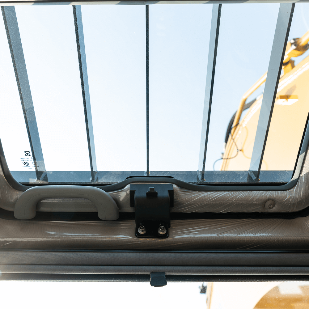 Гусеничный экскаватор XCMG XE750GK