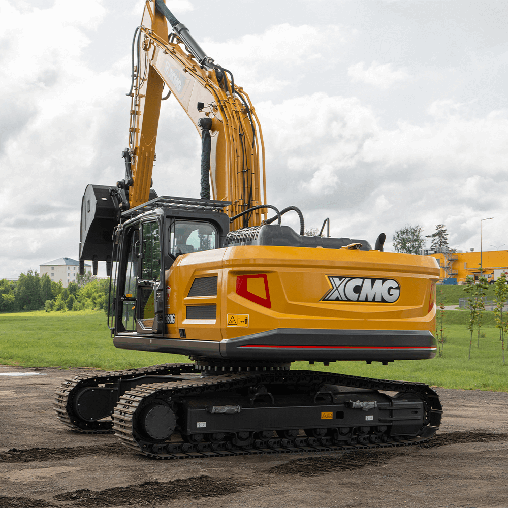 Гусеничный экскаватор XCMG XE260G