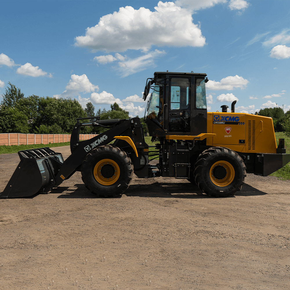 Фронтальный погрузчик XCMG LW330RU