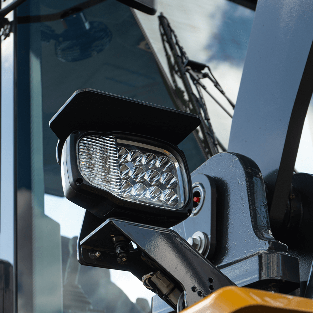 Фронтальный погрузчик XCMG LW330RU