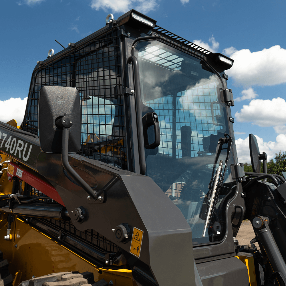 Мини погрузчик XCMG SR740RU