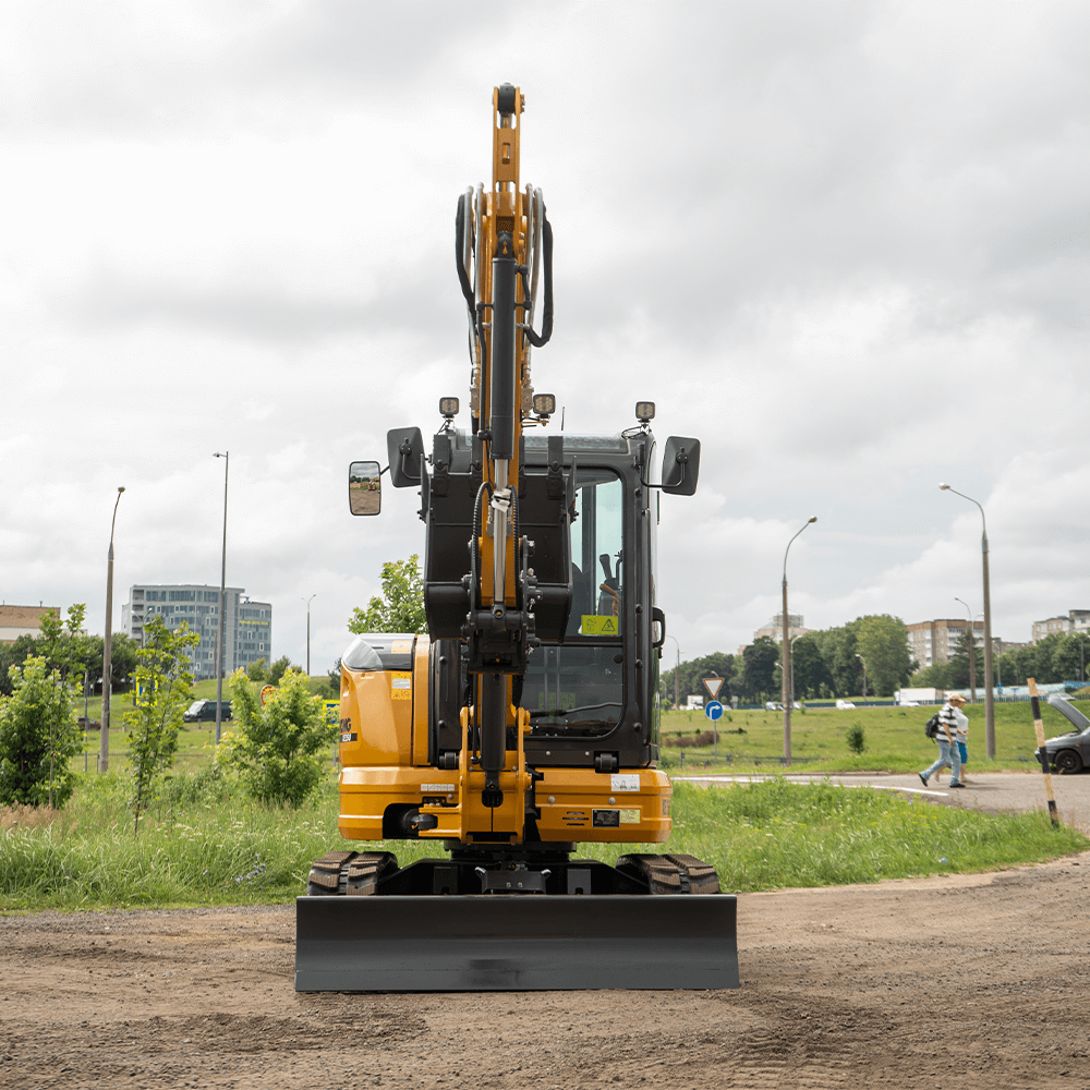 Мини-экскаватор XCMG XE35U